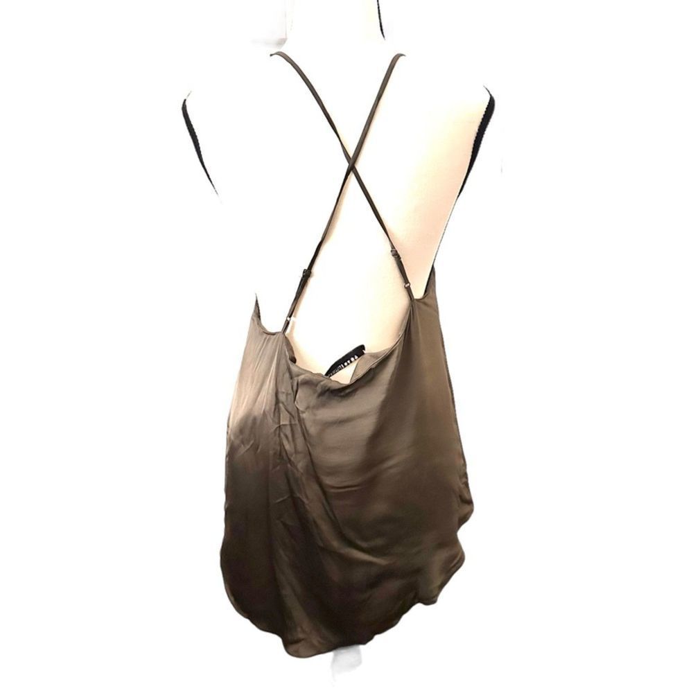 STILLWATER CLOTHING High Neck Satin Cami NWT Sz Medium - Picture 2 of 4